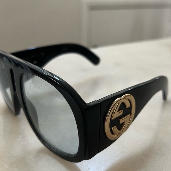 Authentic gucci oversized aviator sunglasses - Picture 2 of 6